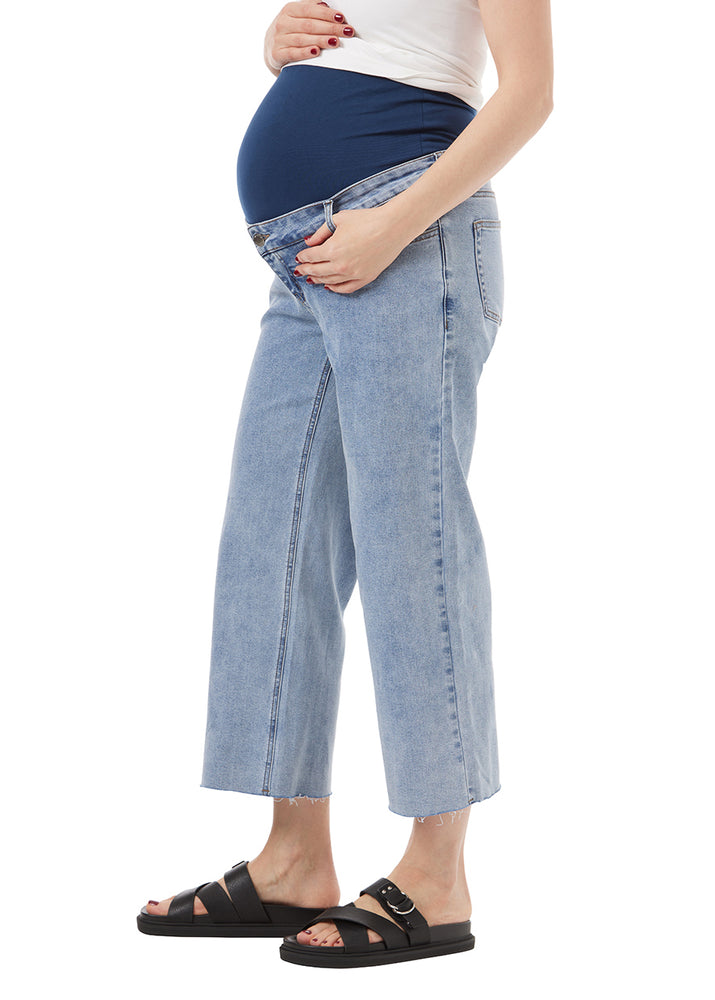 washed blue straight maternity jean with liner for belly, stretchy fabric. Blue Liner. raw edge at bottom of pant.