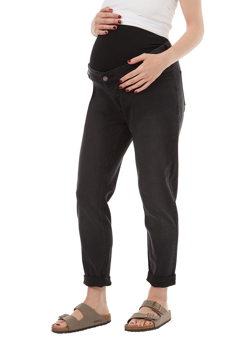 washed black maternity jean with liner for belly, stretchy fabric. Black Liner..