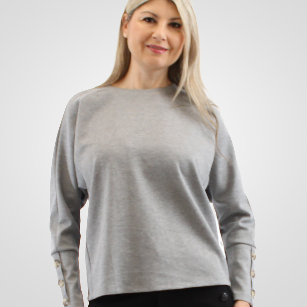 
                  
                    Pull ras du cou gris Simon Chang avec détails boutonnés
                  
                