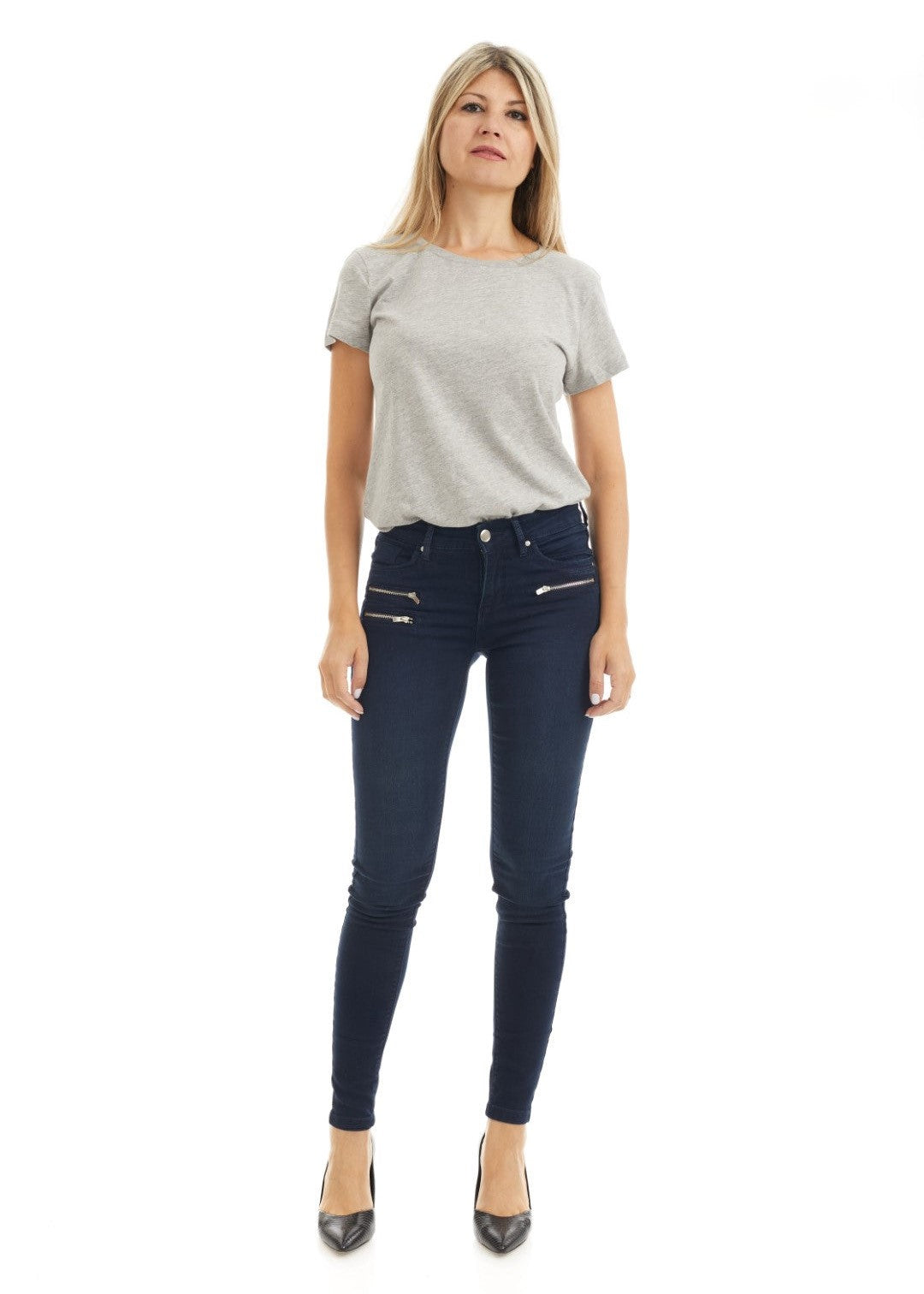 Suko jeans Womens Pull On Skinny Denim Jean with Tummy Tucker 18873 Med  Bleach 4X30 : : Clothing, Shoes & Accessories